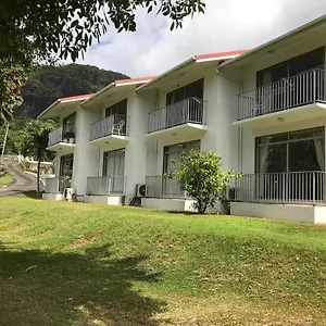 michel-holiday-apartments.maheislandhotels.com/